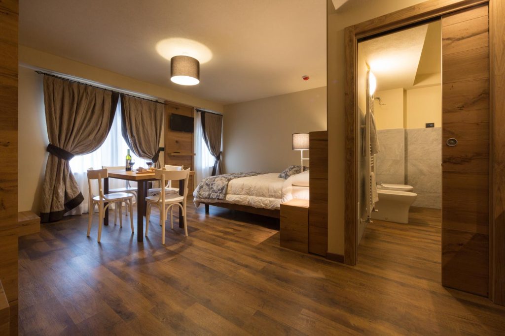 Maison Fosson - Camera Gris